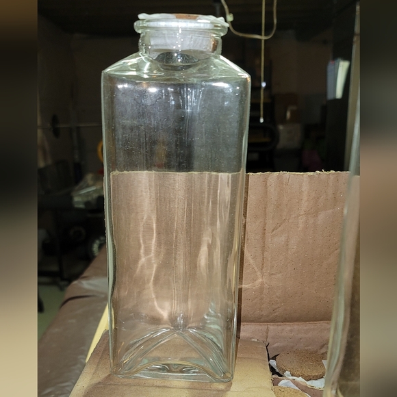 Tall triangle glass container/bottle with cork lid - Picture 2 of 5